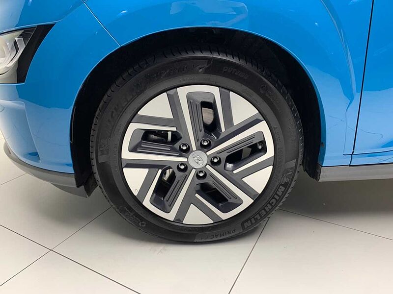 Hyundai Kona EV Maxx 100kW