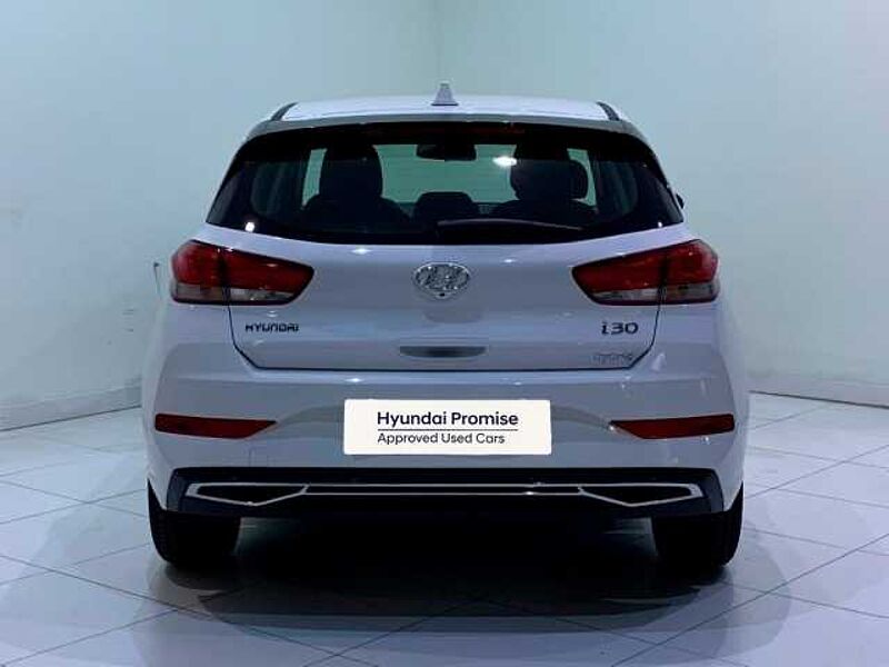 Hyundai i30 1.0 TGDI Klass LR 48V 120