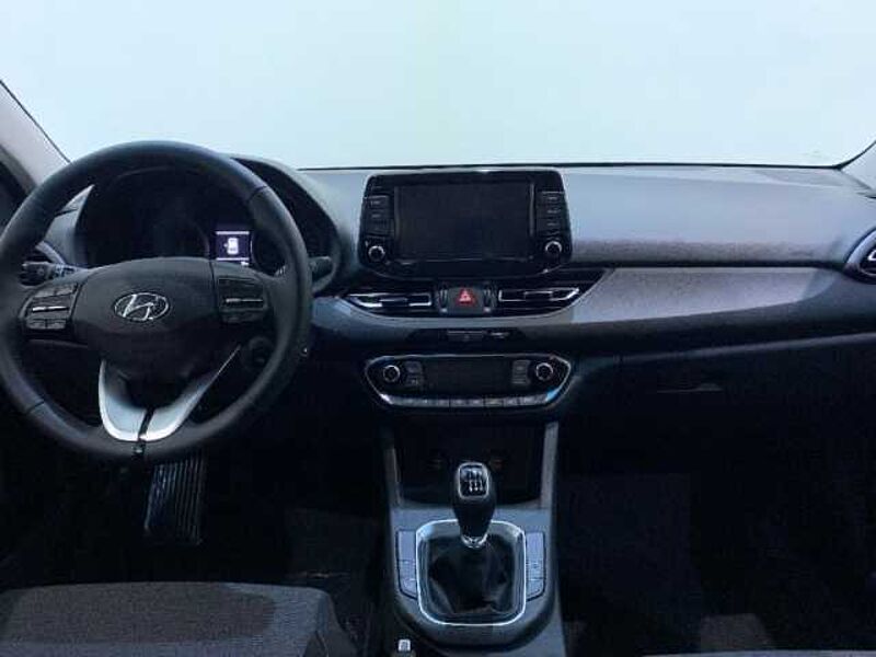 Hyundai i30 1.0 TGDI Klass LR 48V 120